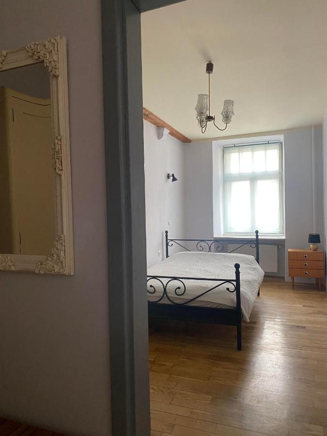 Vintage Charm Apartment Любляна Екстер'єр фото
